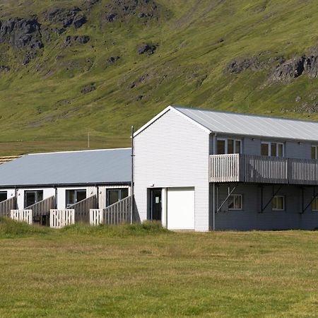 Urdartindur Guesthouse And Cottages Northurfjorthur ภายนอก รูปภาพ