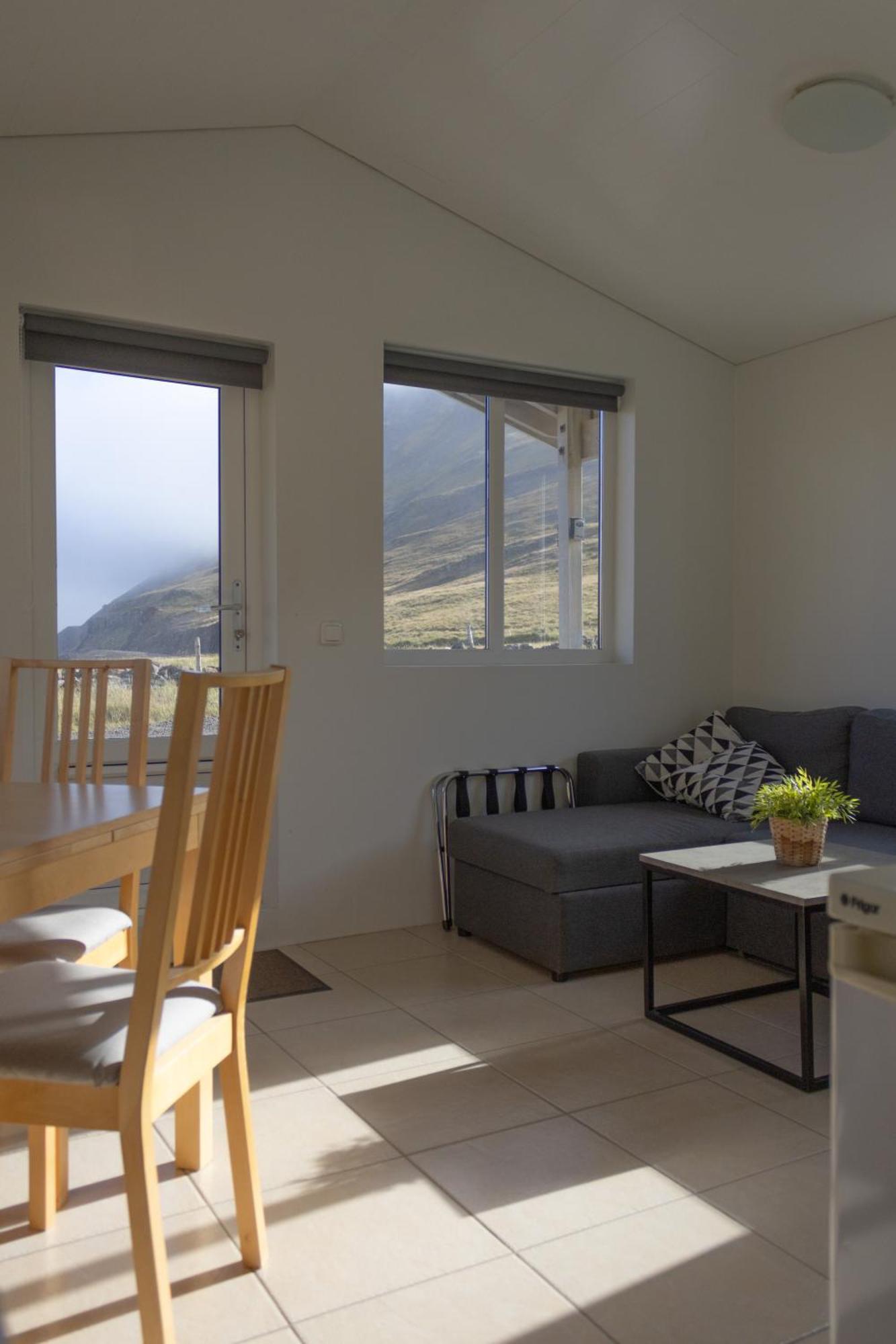 Urdartindur Guesthouse And Cottages Northurfjorthur ห้อง รูปภาพ